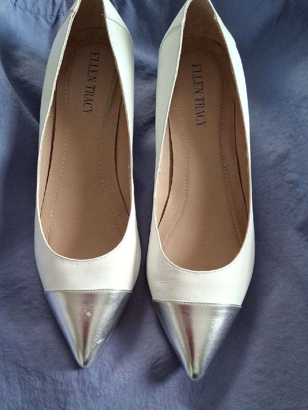 Ellen Tracy White Flats with Silver Pointed Cap Toe